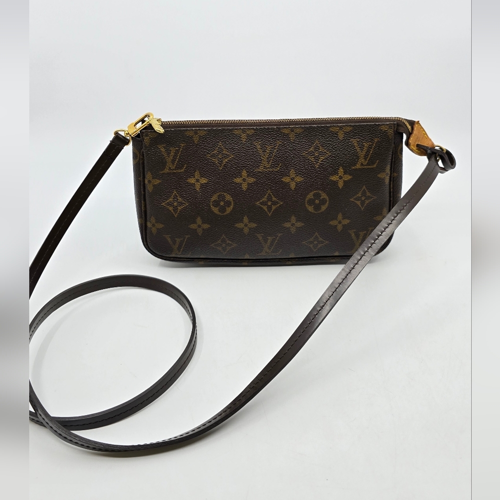 Louis Vuitton Monogram Pochette w/ Long Strap
